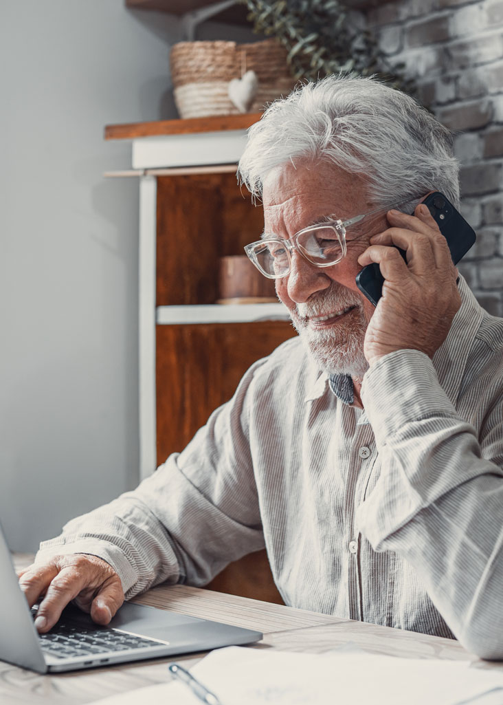 older adult phone computer web medicareprecision.com